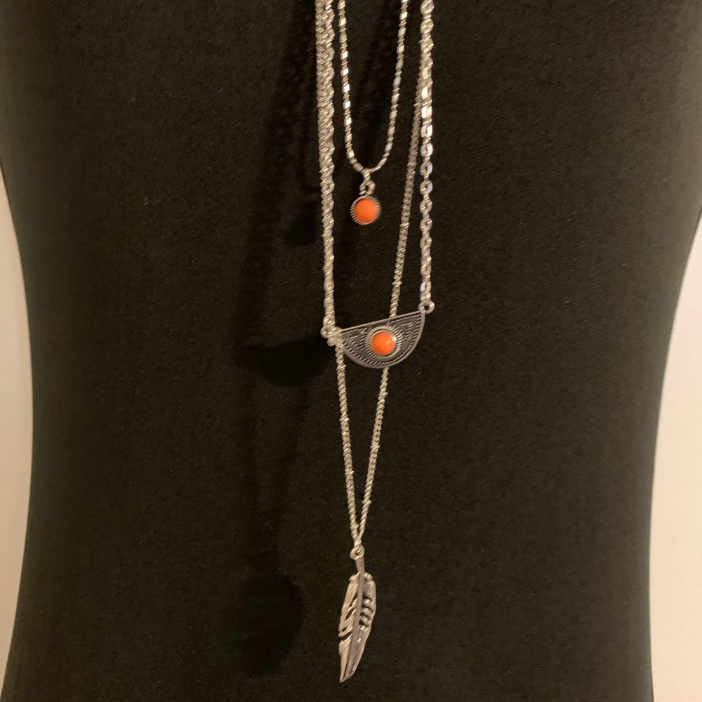 Jewelry Set - Picture 2 of 4